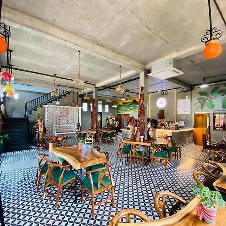 ラヴォ―ン ヴィラ ブティック バッタンバン エクステリア 写真